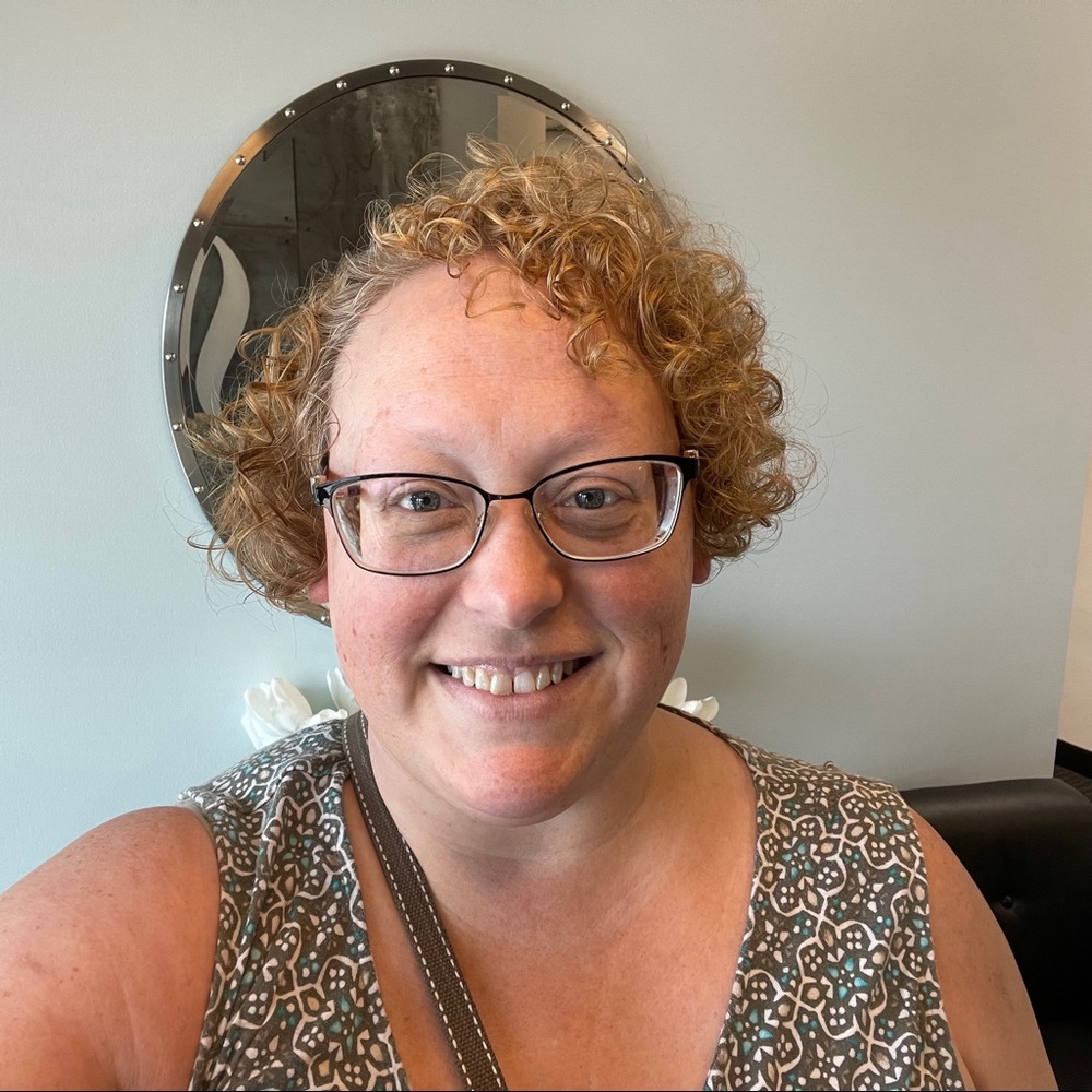 Meet your Posher, Vicky
